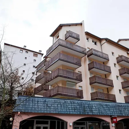 Apartment T2 Bis Dernier Etage Securise Avec Balcon Et Mezzanine - Fr-1-512-268 Brides-les-Bains